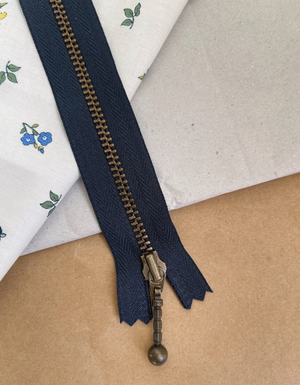 Glidelås til Stor Florence Bag - Navy 28 cm - PetiteKnit - Garntopia