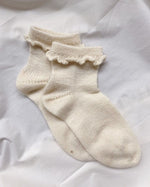 Ruffle Socks - Papir