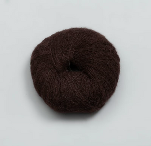 422 Mørk brun -	Alpaca Silk